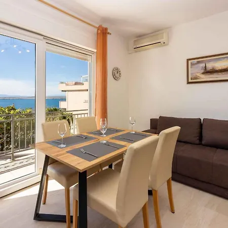 In 39298 Apartamento *
