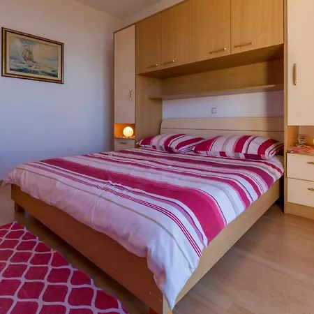 Apartment In 39298