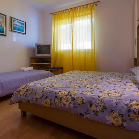 Apartamento In 39298 Dramalj